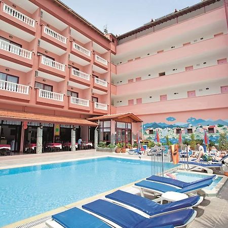 Kivilcim Hotel 말마리스 외부 사진