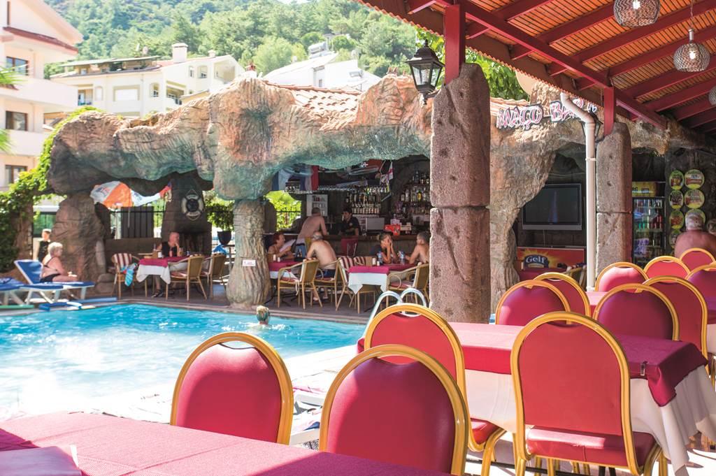 Kivilcim Hotel 말마리스 외부 사진